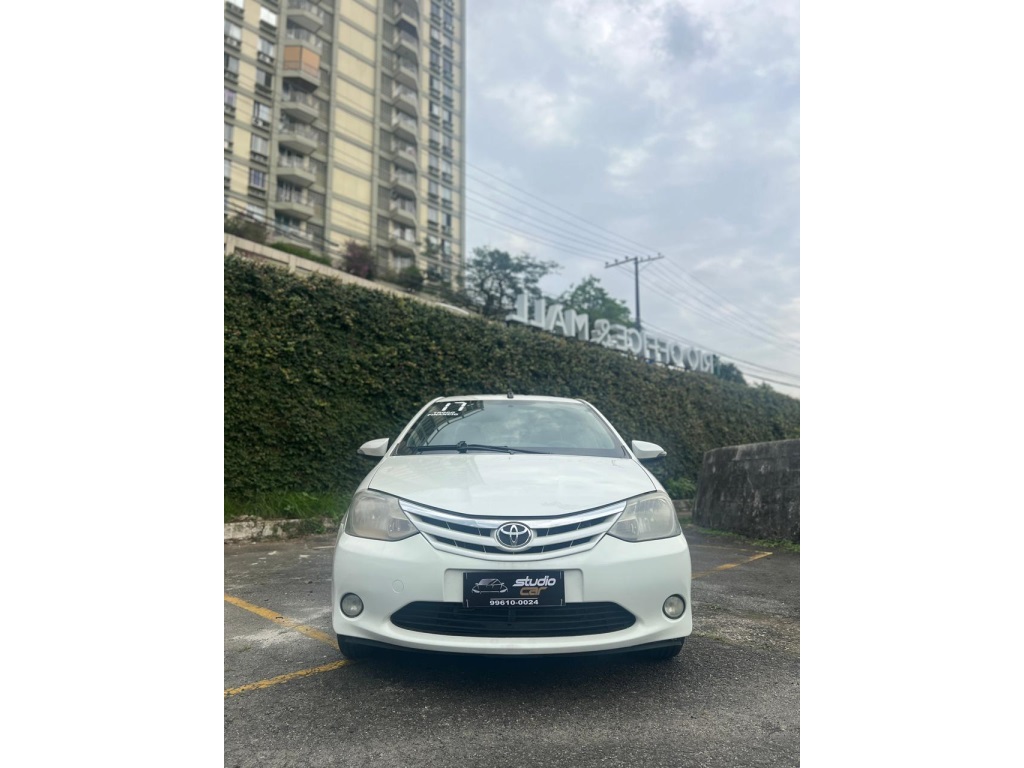 TOYOTA ETIOS