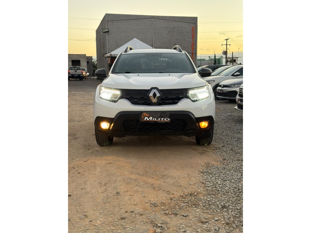 RENAULT DUSTER