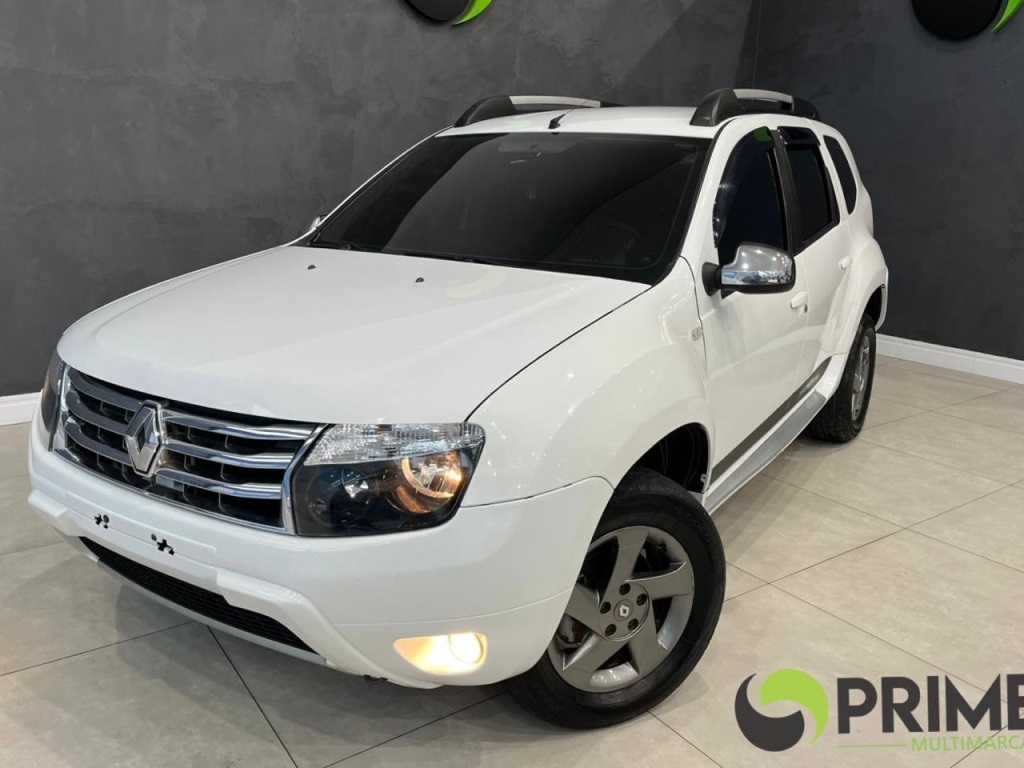 RENAULT DUSTER