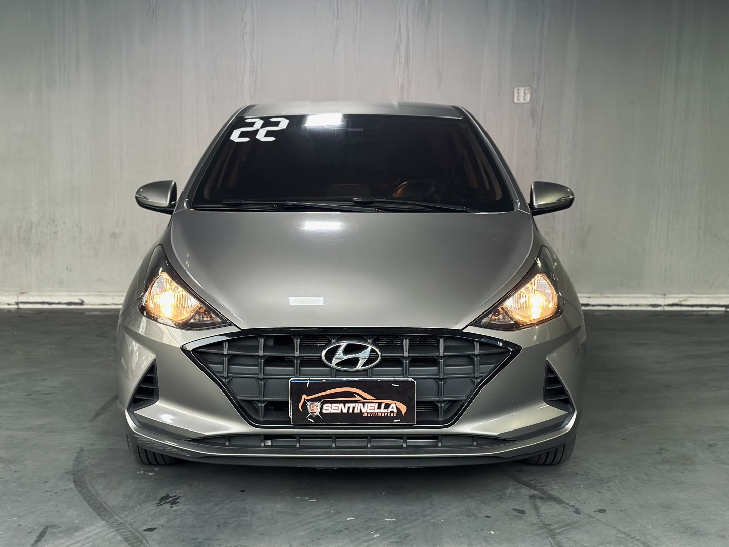 HYUNDAI HB20