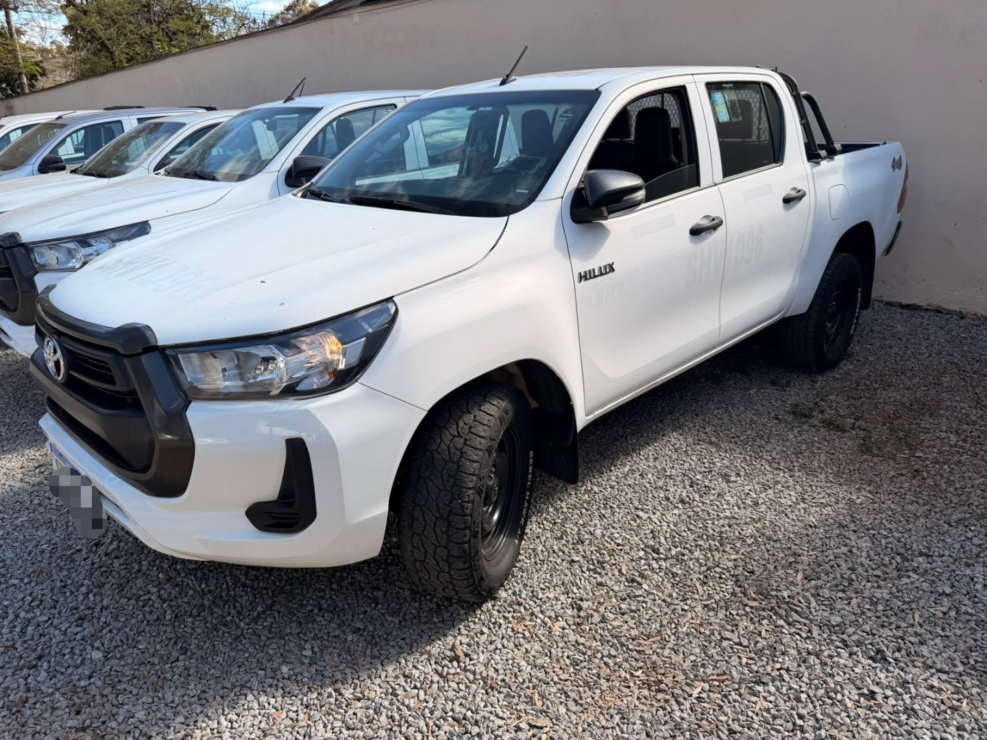 Toyota Hilux 2.8 D-4D Turbo Diesel CD Power Pack 4X4 Manual 2023