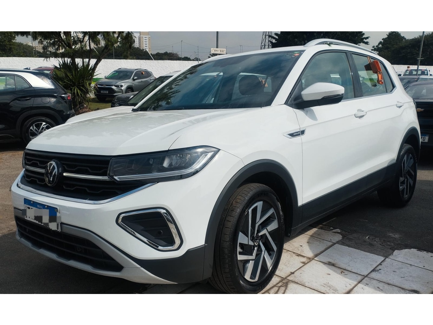 Volkswagen T-Cross 1.4 250 TSI Total Flex Highline Automático 2026
