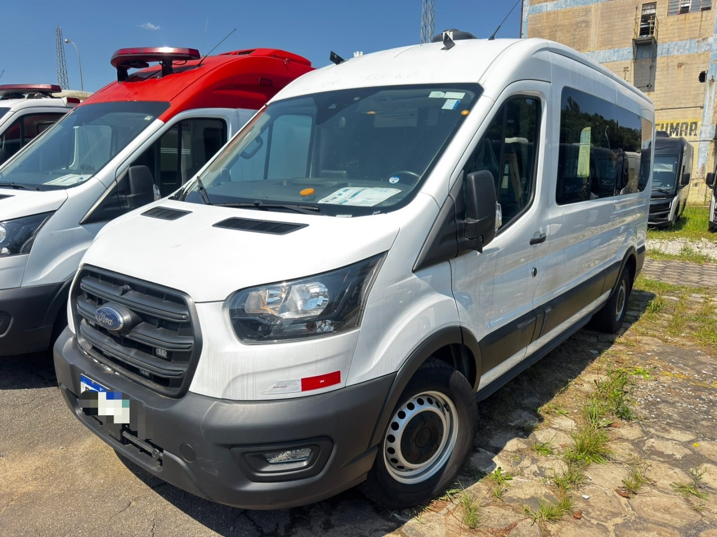 Ford Transit 2.0 ECOBLUE Diesel Minibus 14+1 410L Manual 2022/2023