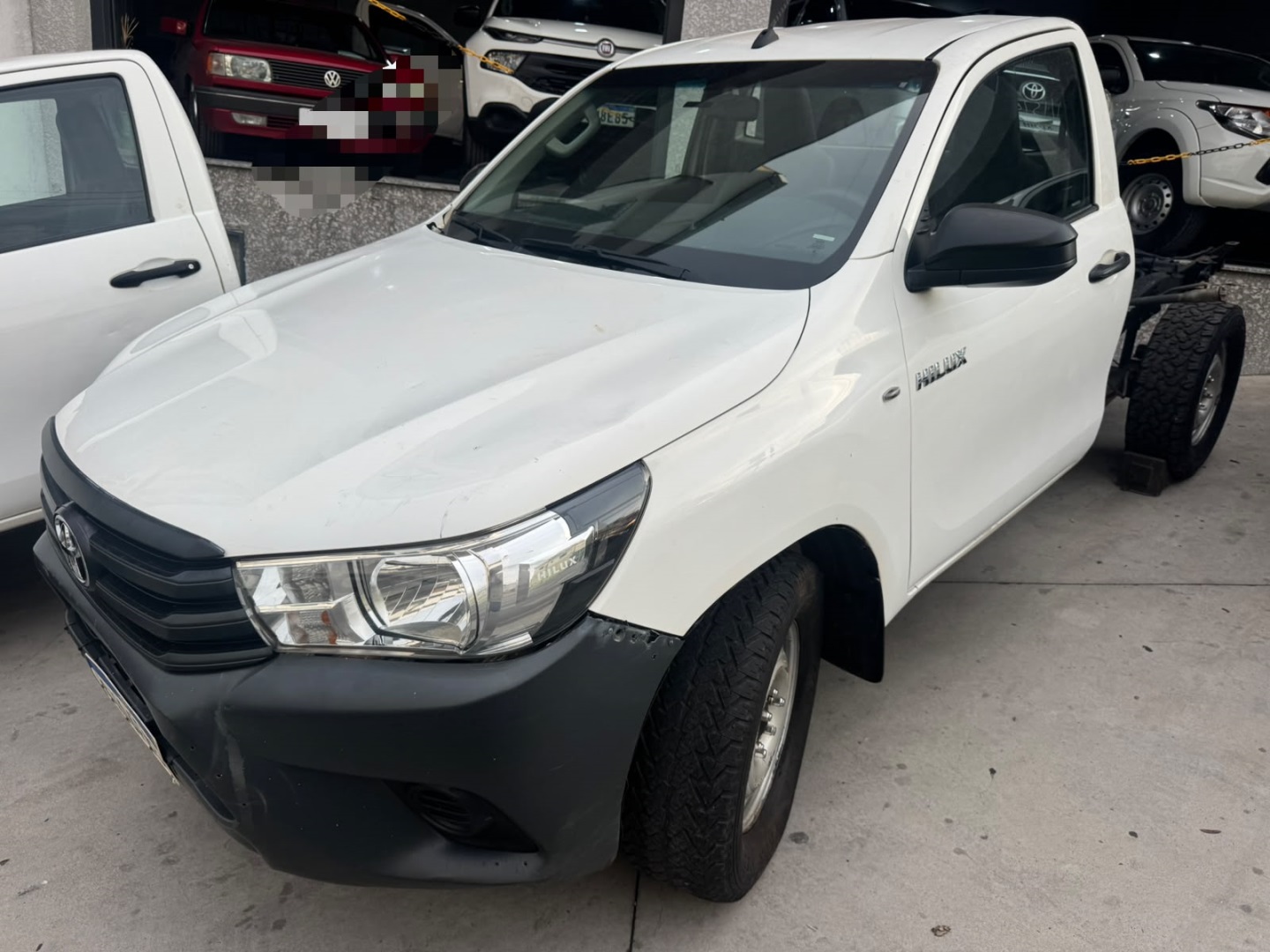 Toyota Hilux 2.8 D-4D Turbo Diesel Chassi 4X4 Manual 2024/2024