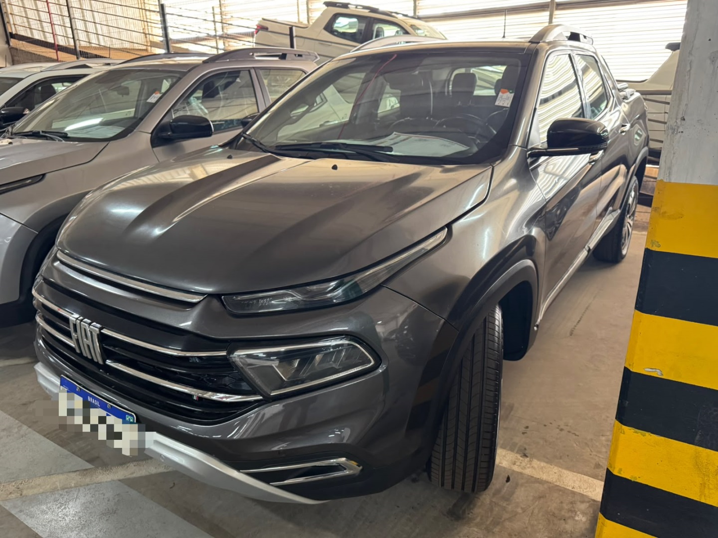 Fiat Toro 2.0 16V Turbo Diesel Volcano 4WD AT9 2022/2023