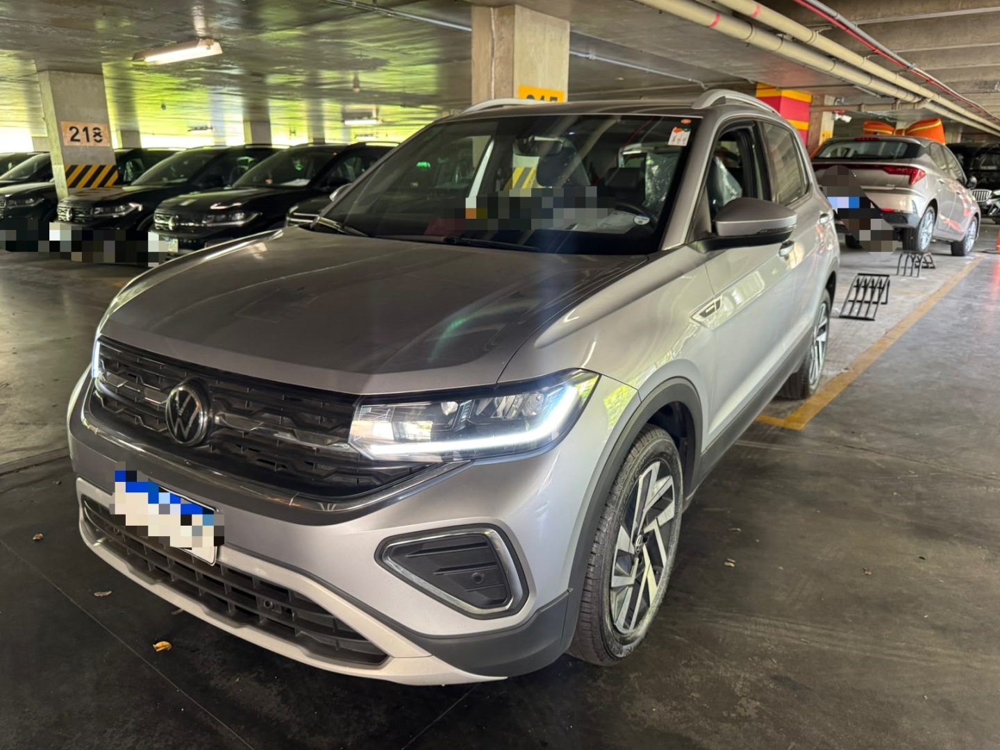 Volkswagen T-Cross 1.4 250 TSI Total Flex Highline Automático 2024/2025