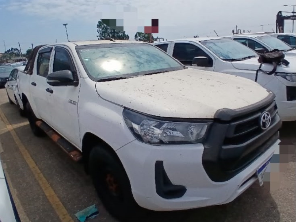 Toyota Hilux 2.8 D-4D Turbo Diesel CD Power Pack 4X4 Manual 2021/2022