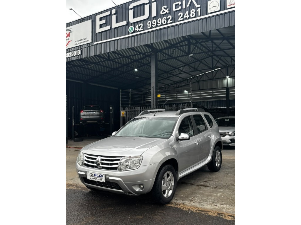 RENAULT DUSTER
