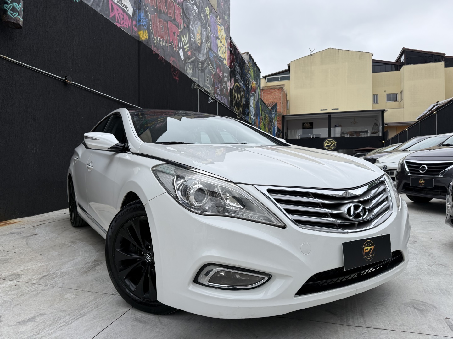 HYUNDAI AZERA