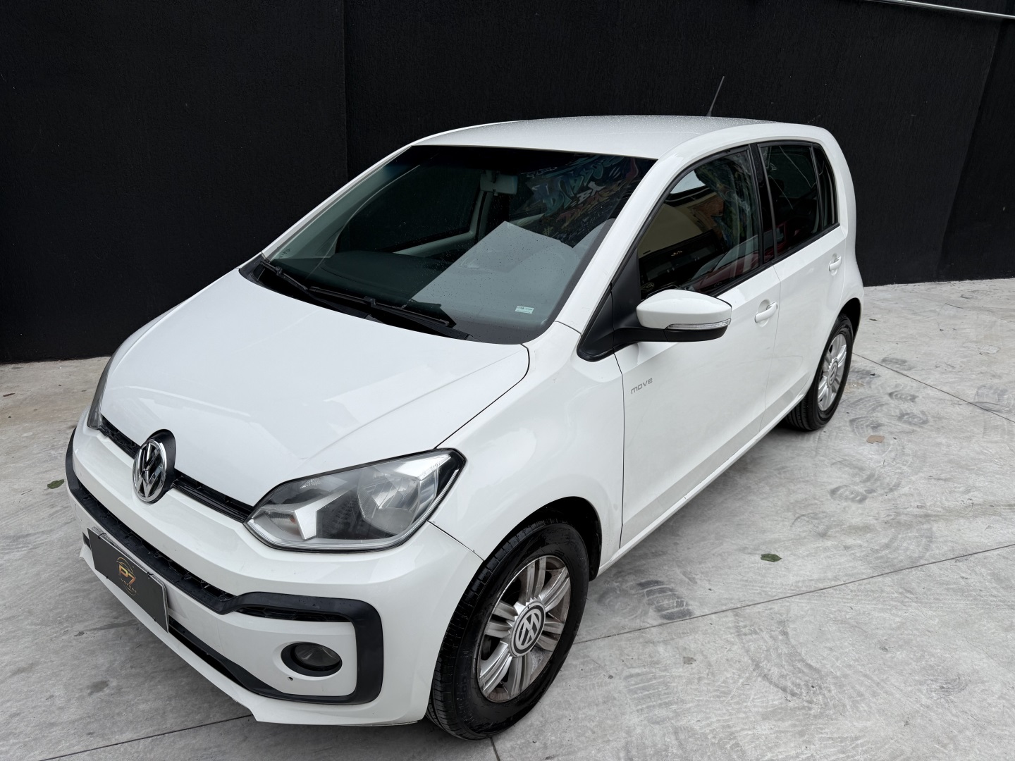 VOLKSWAGEN UP