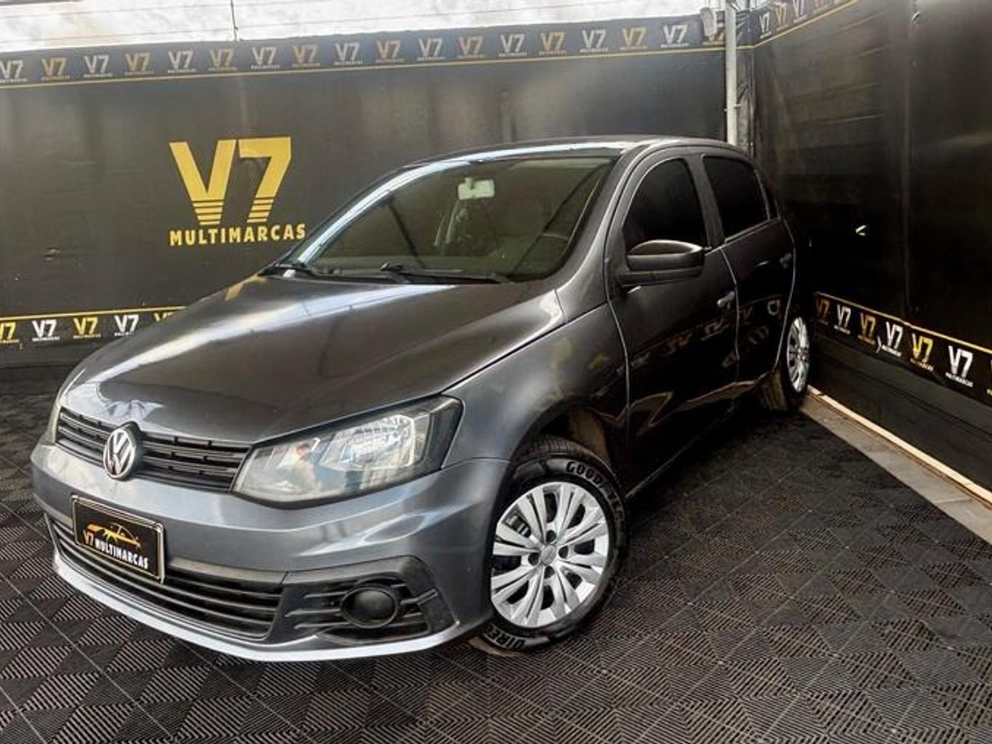 VOLKSWAGEN GOL