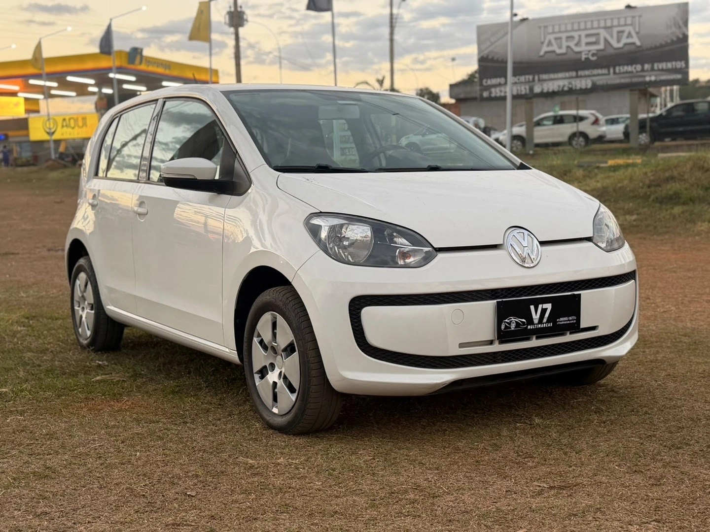 VOLKSWAGEN UP