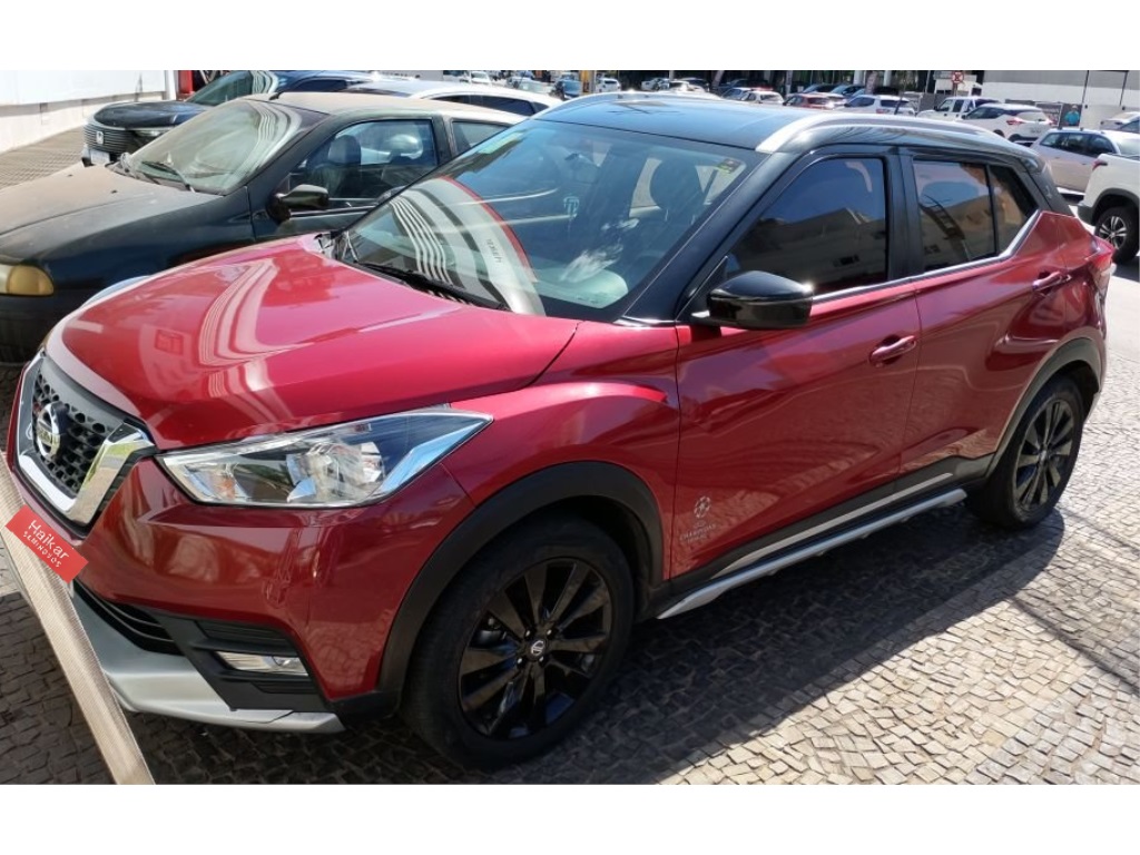 NISSAN KICKS