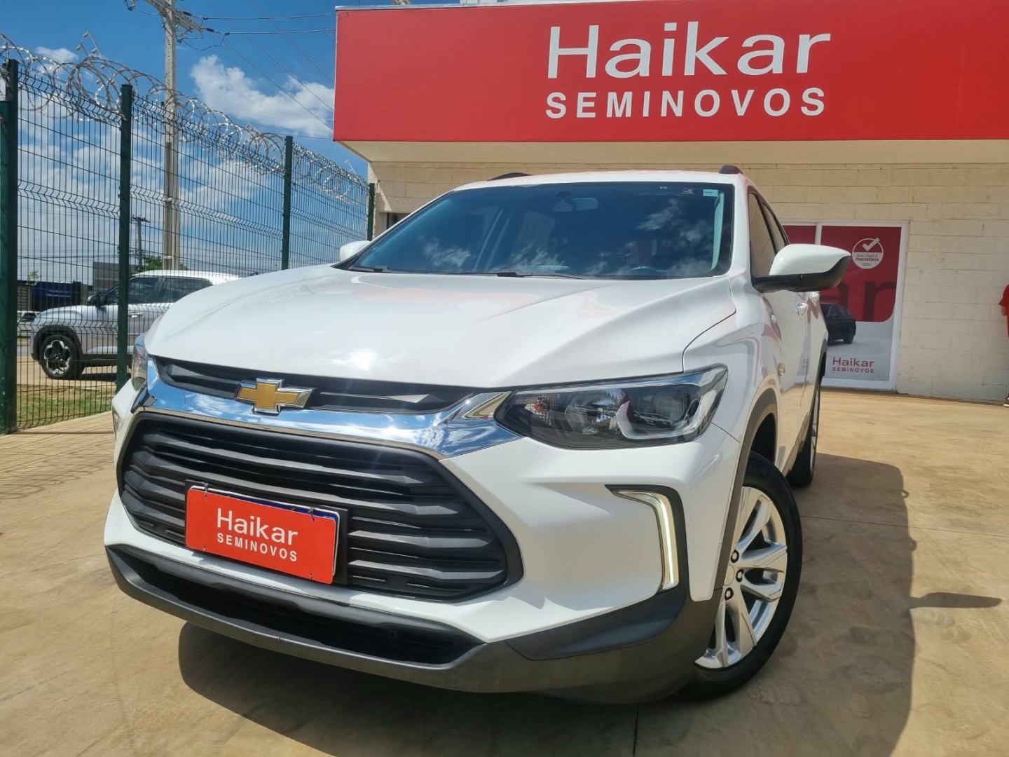 CHEVROLET TRACKER
