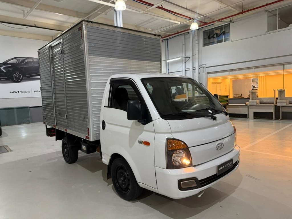 HYUNDAI HR