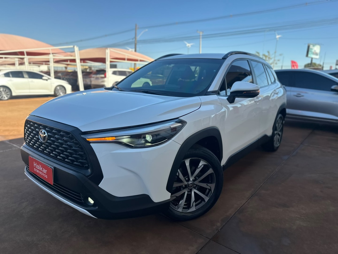 TOYOTA COROLLA CROSS