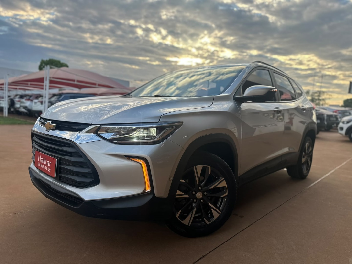 CHEVROLET TRACKER