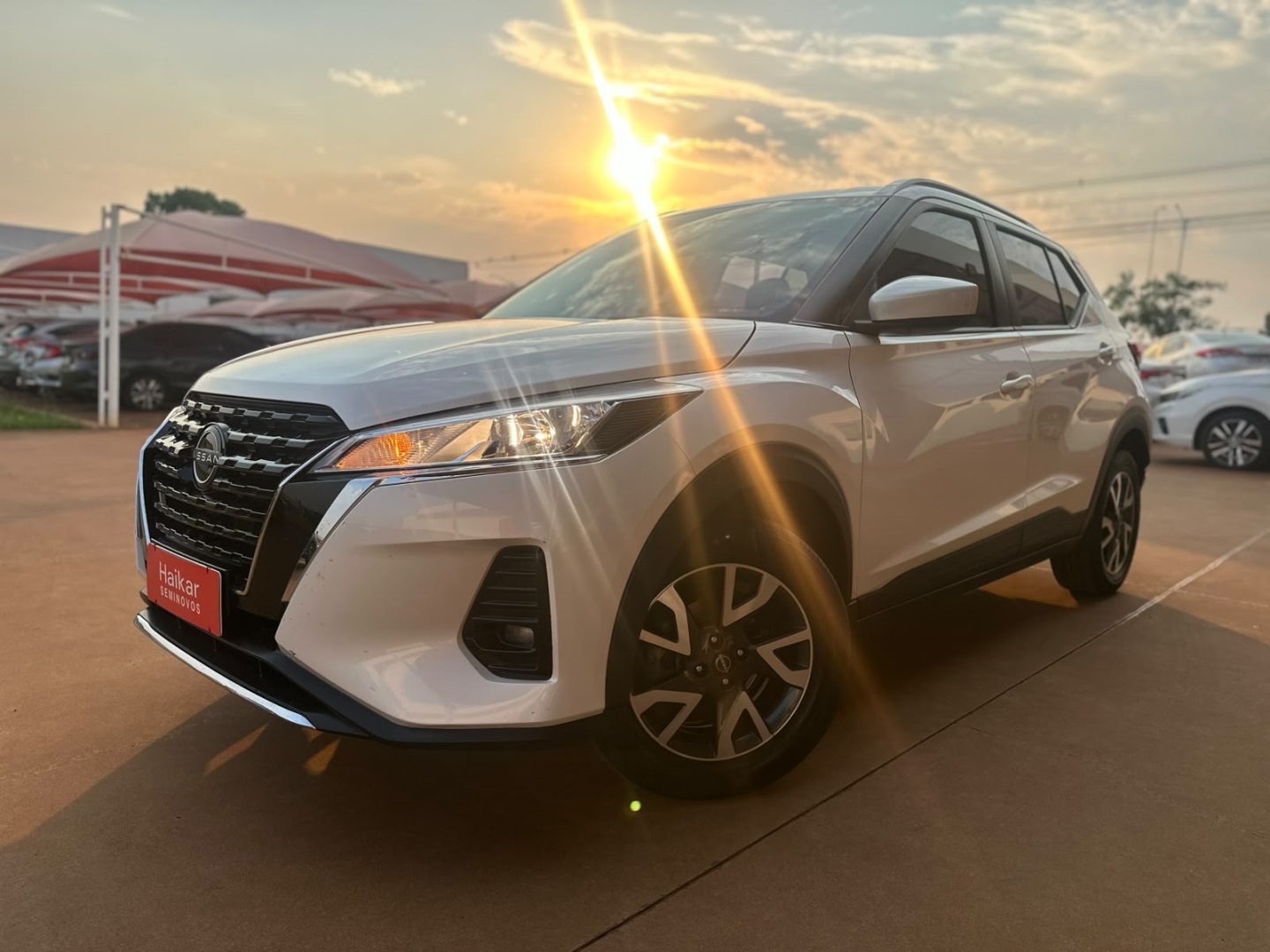 NISSAN KICKS