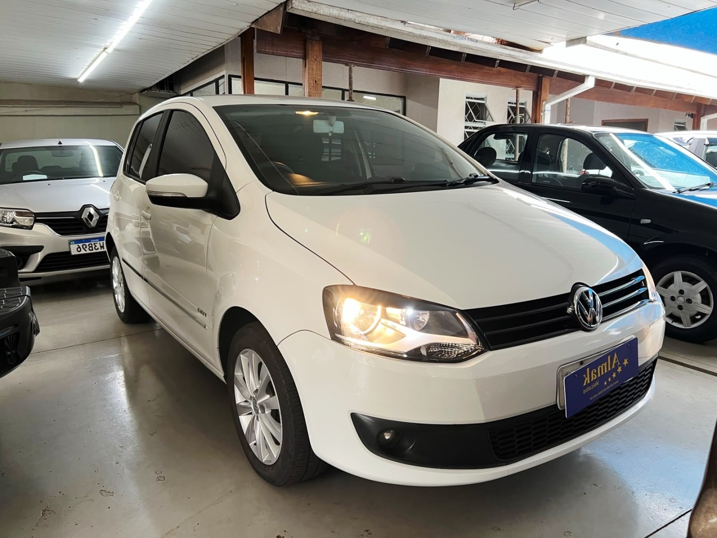 VOLKSWAGEN FOX