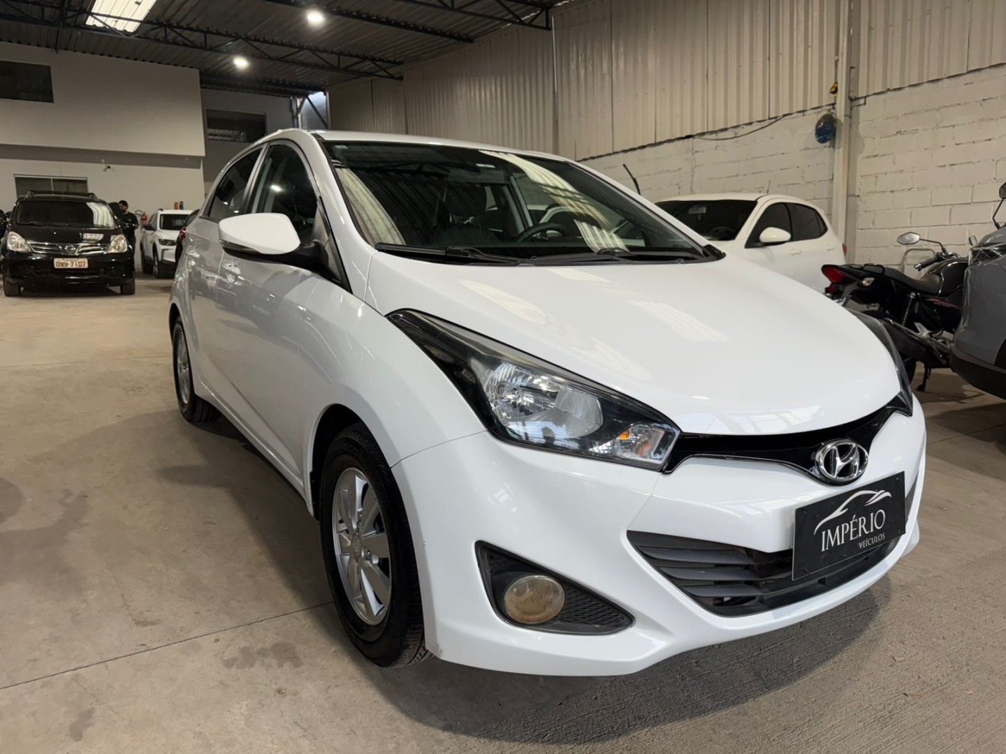 HYUNDAI HB20