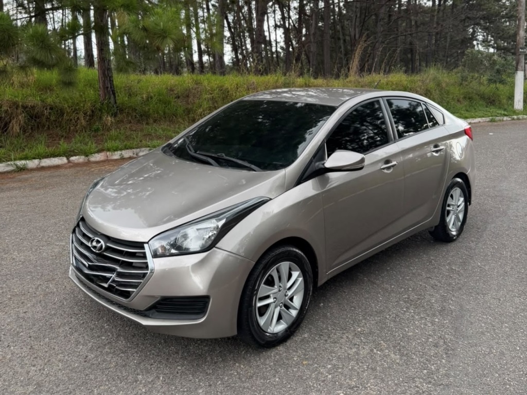HYUNDAI HB20S