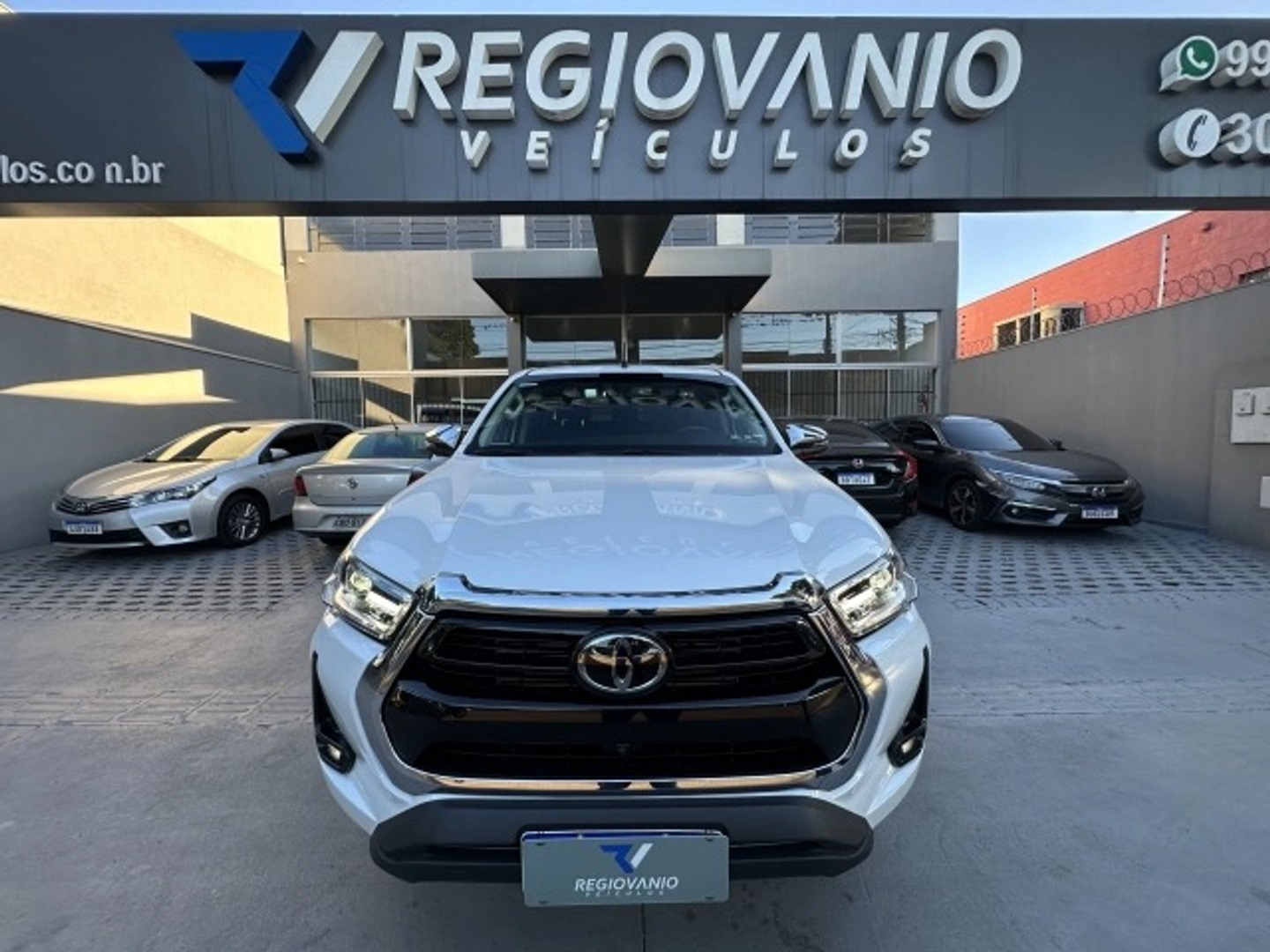 TOYOTA HILUX