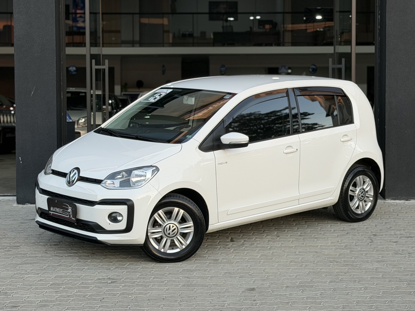 VOLKSWAGEN UP