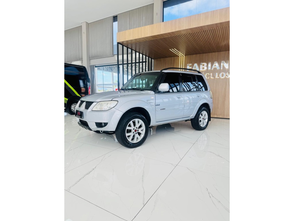 MITSUBISHI PAJERO TR4