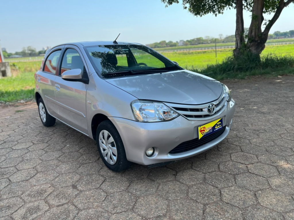 TOYOTA ETIOS