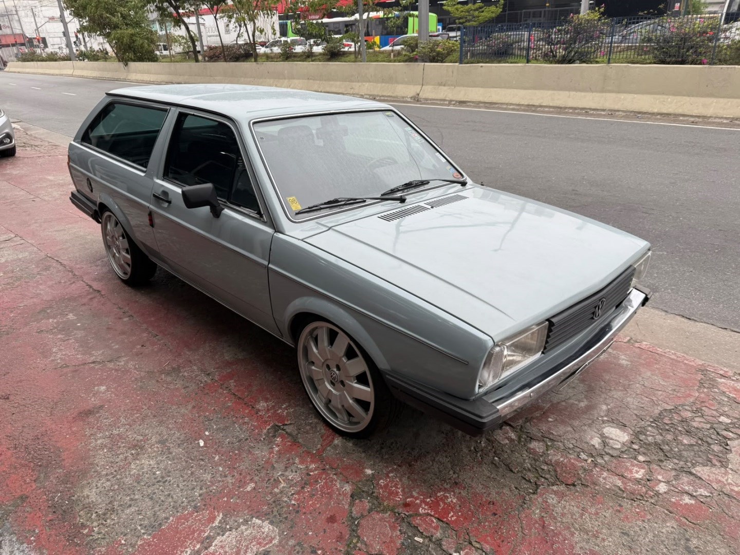 VOLKSWAGEN PARATI