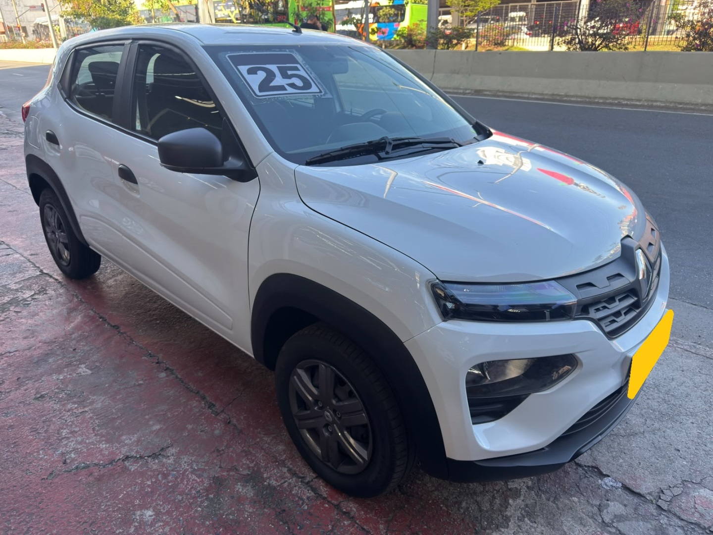 RENAULT KWID