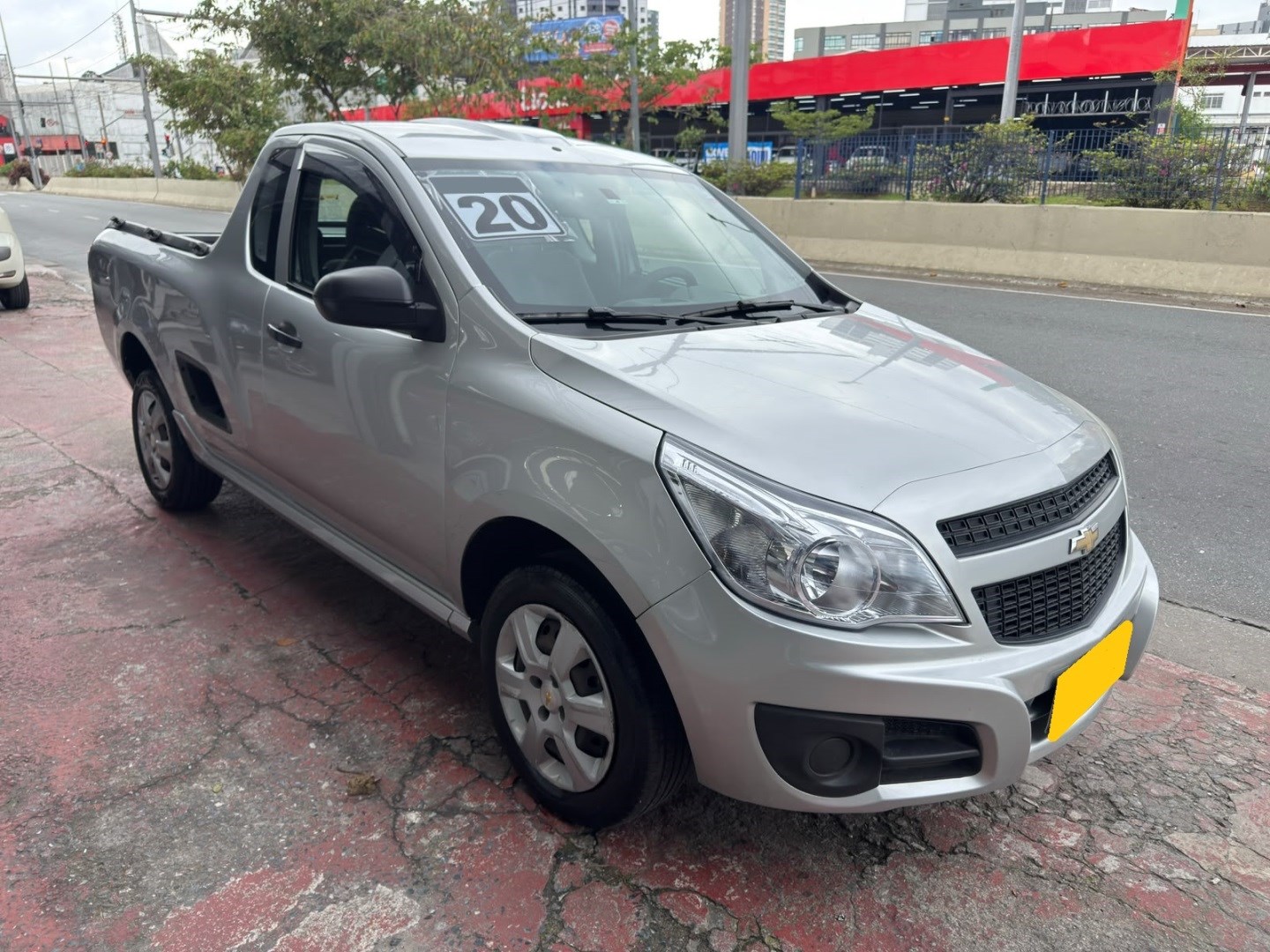 CHEVROLET MONTANA