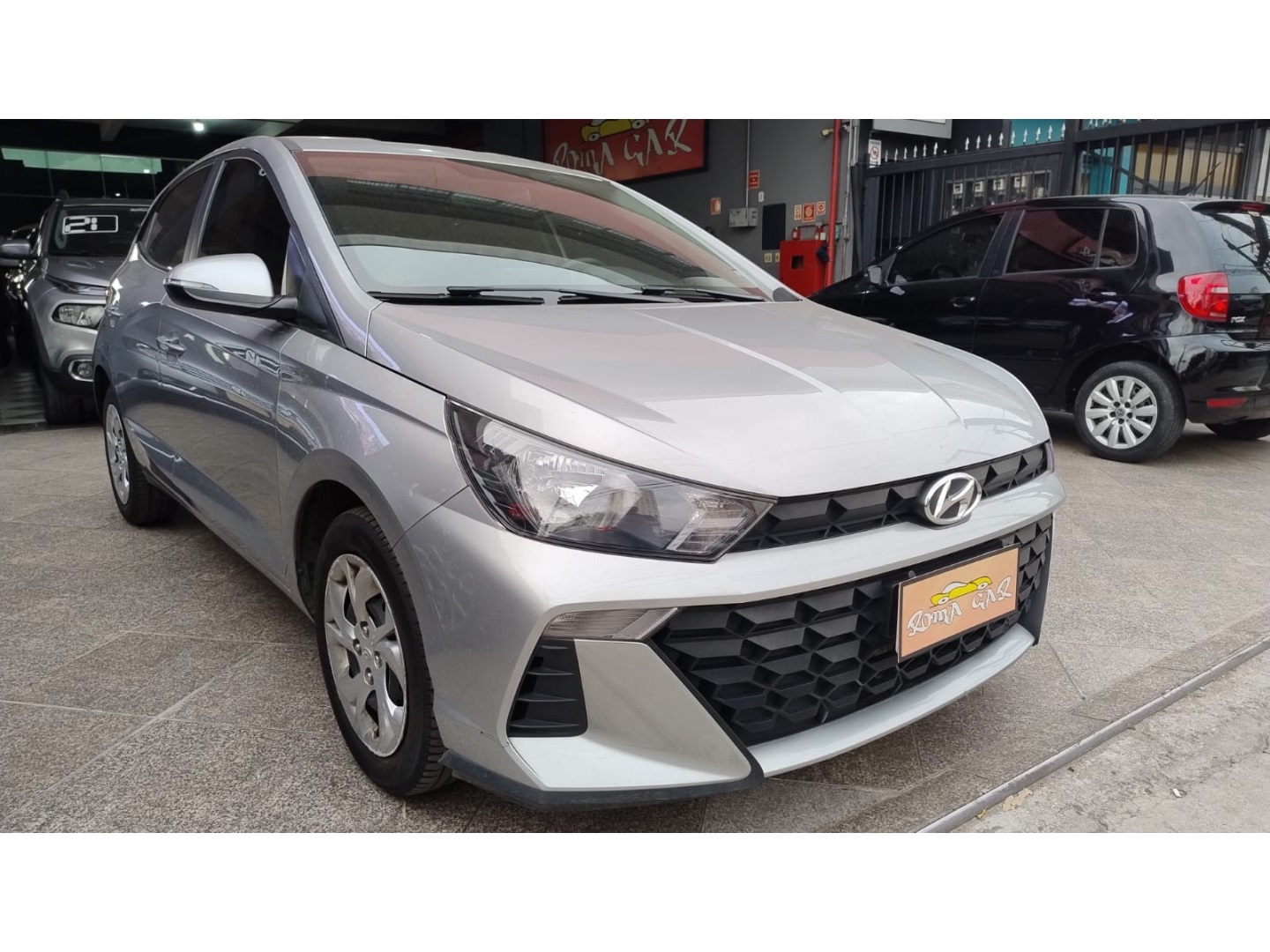 HYUNDAI HB20