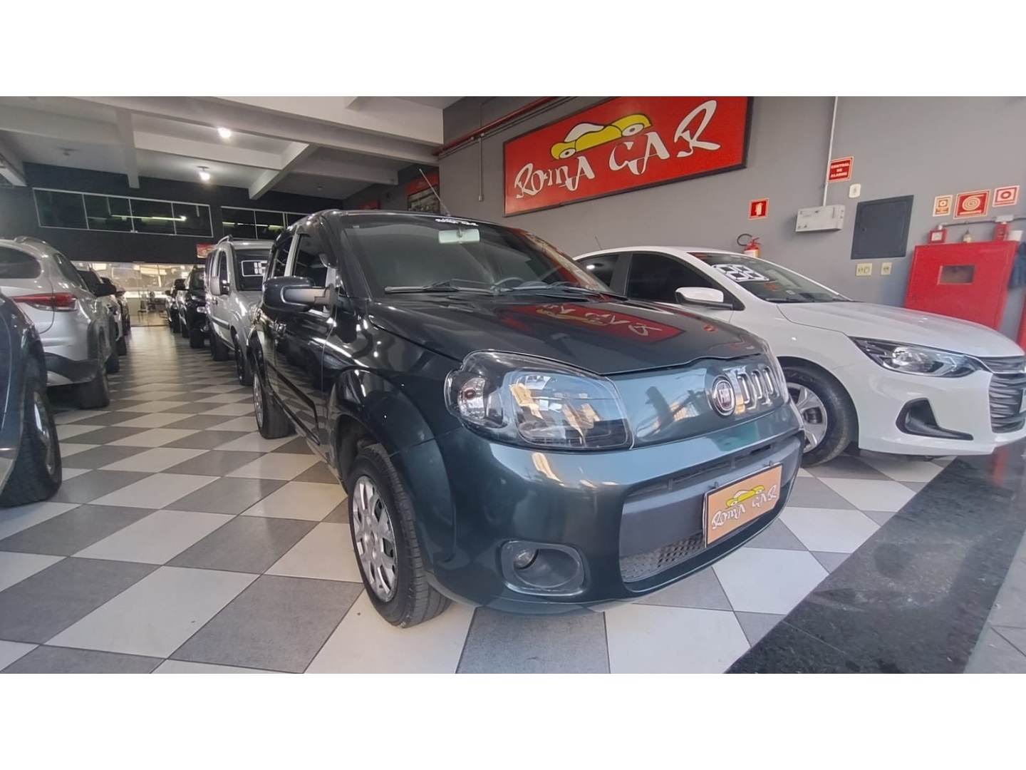 FIAT UNO
