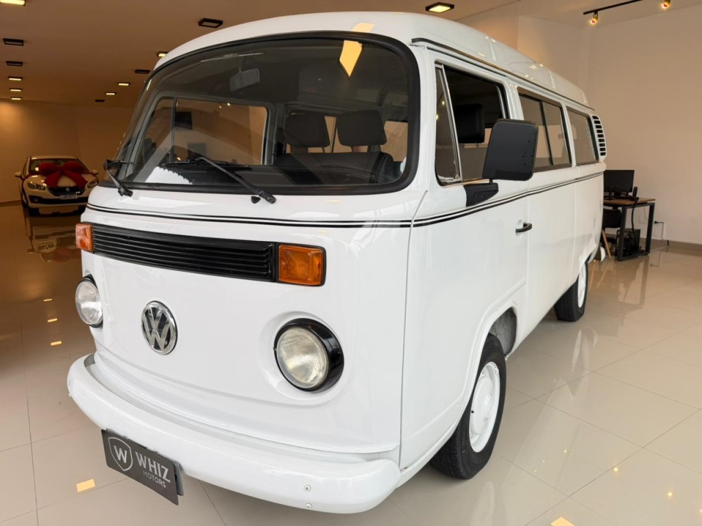 VOLKSWAGEN KOMBI