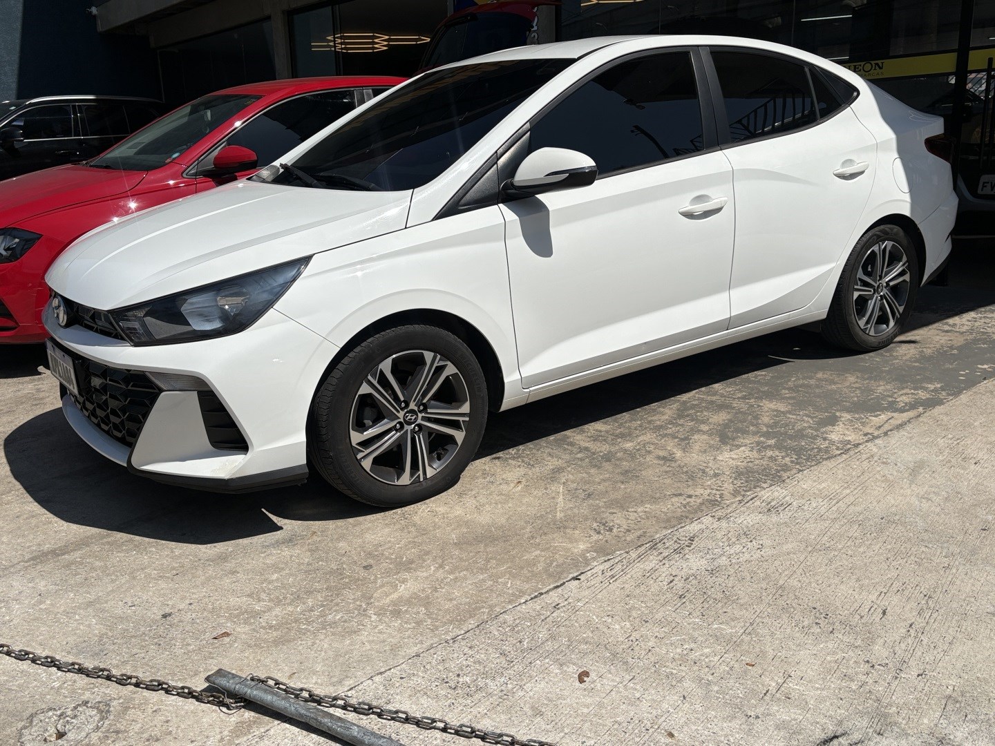 HYUNDAI HB20S