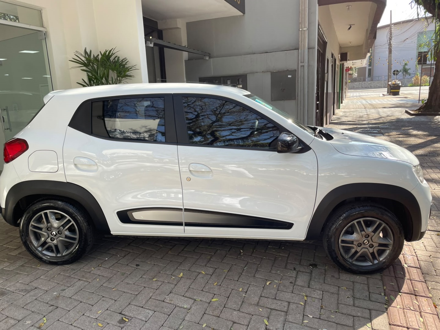 RENAULT KWID