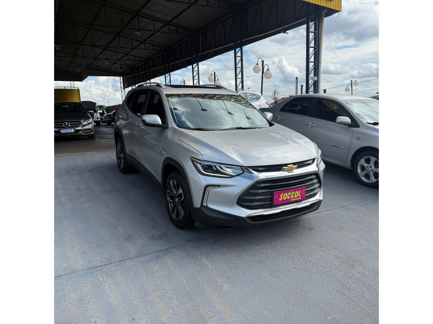 CHEVROLET TRACKER