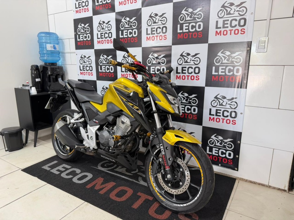 HONDA CB 300F TWISTER ABS