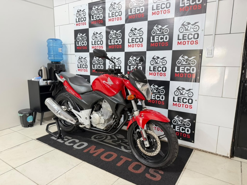 HONDA CB 300R