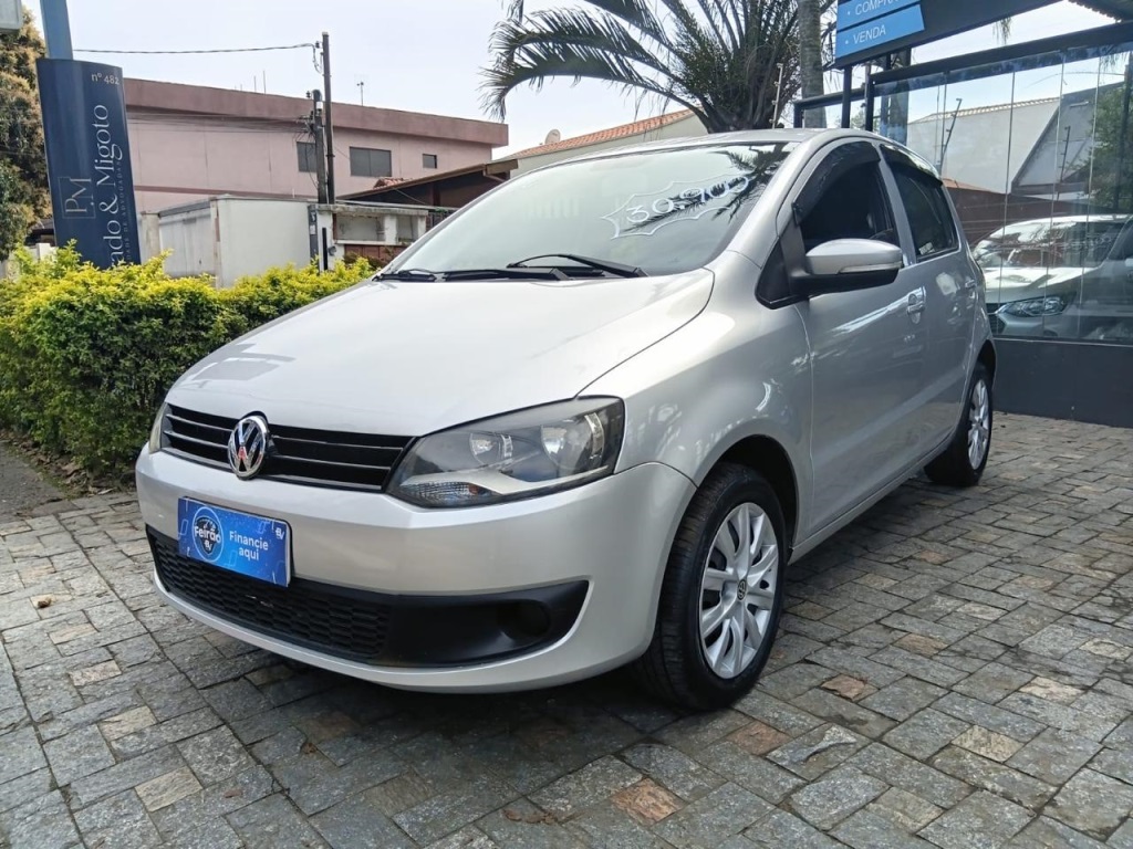 VOLKSWAGEN FOX