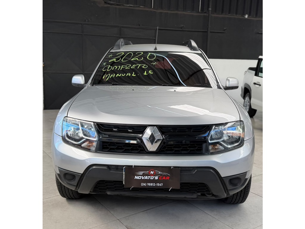 RENAULT DUSTER