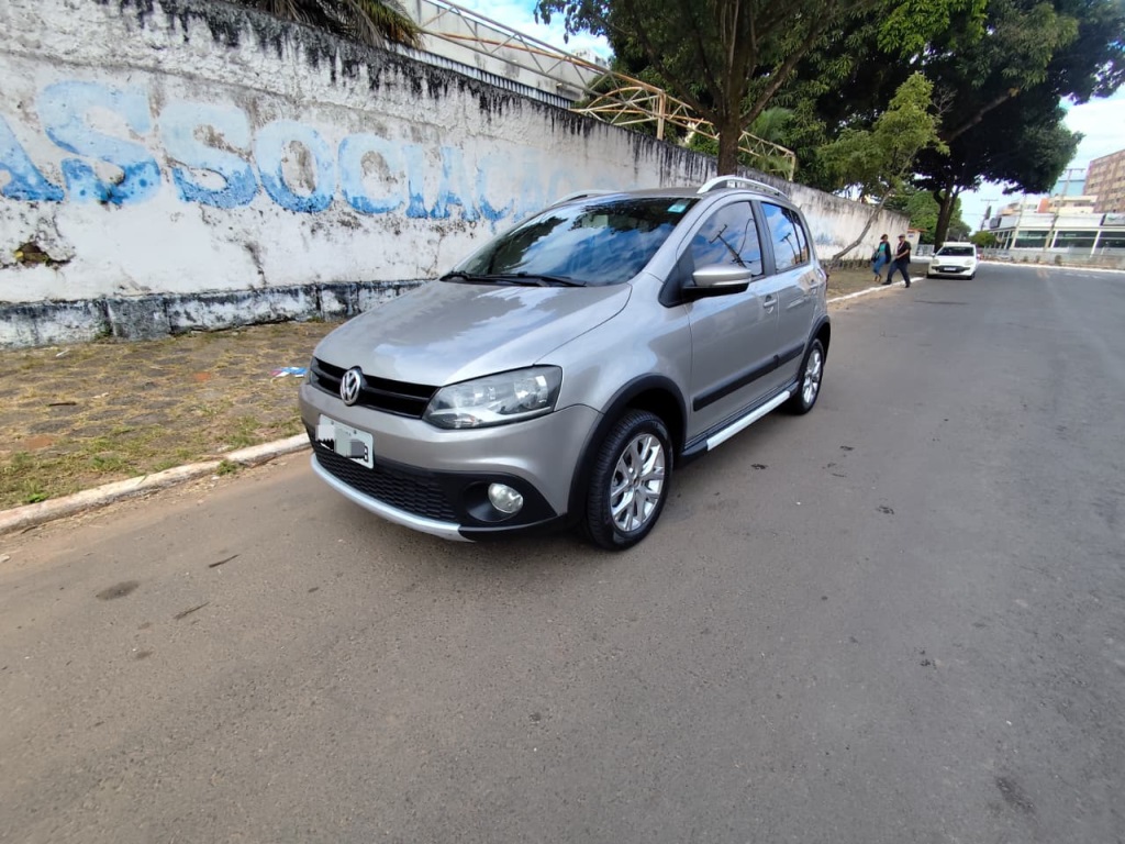 VOLKSWAGEN CROSSFOX