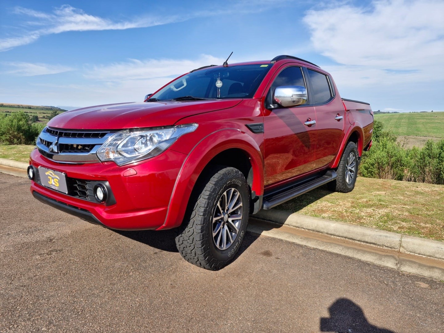 MITSUBISHI L200 TRITON
