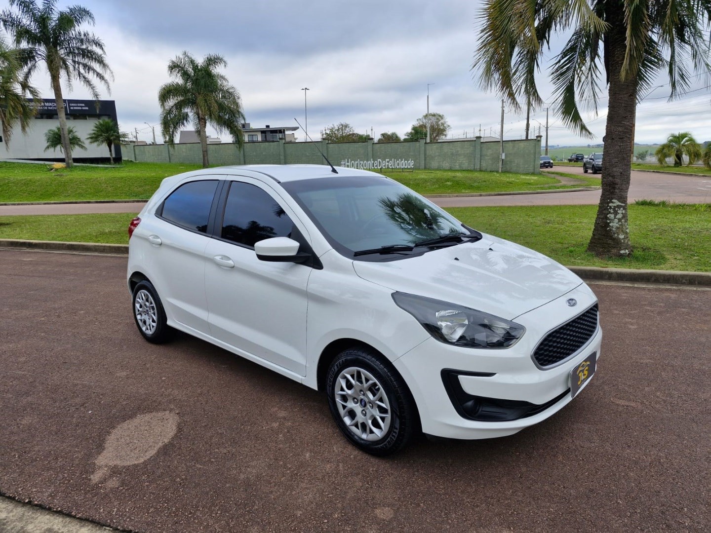 FORD KA