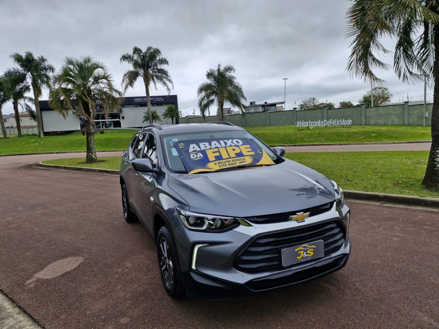 CHEVROLET TRACKER