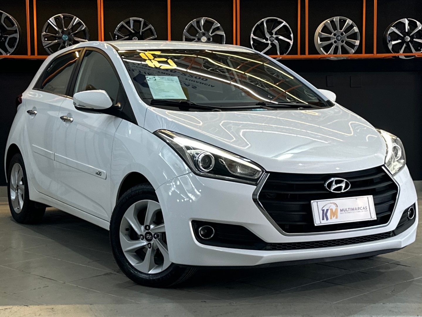 HYUNDAI HB20