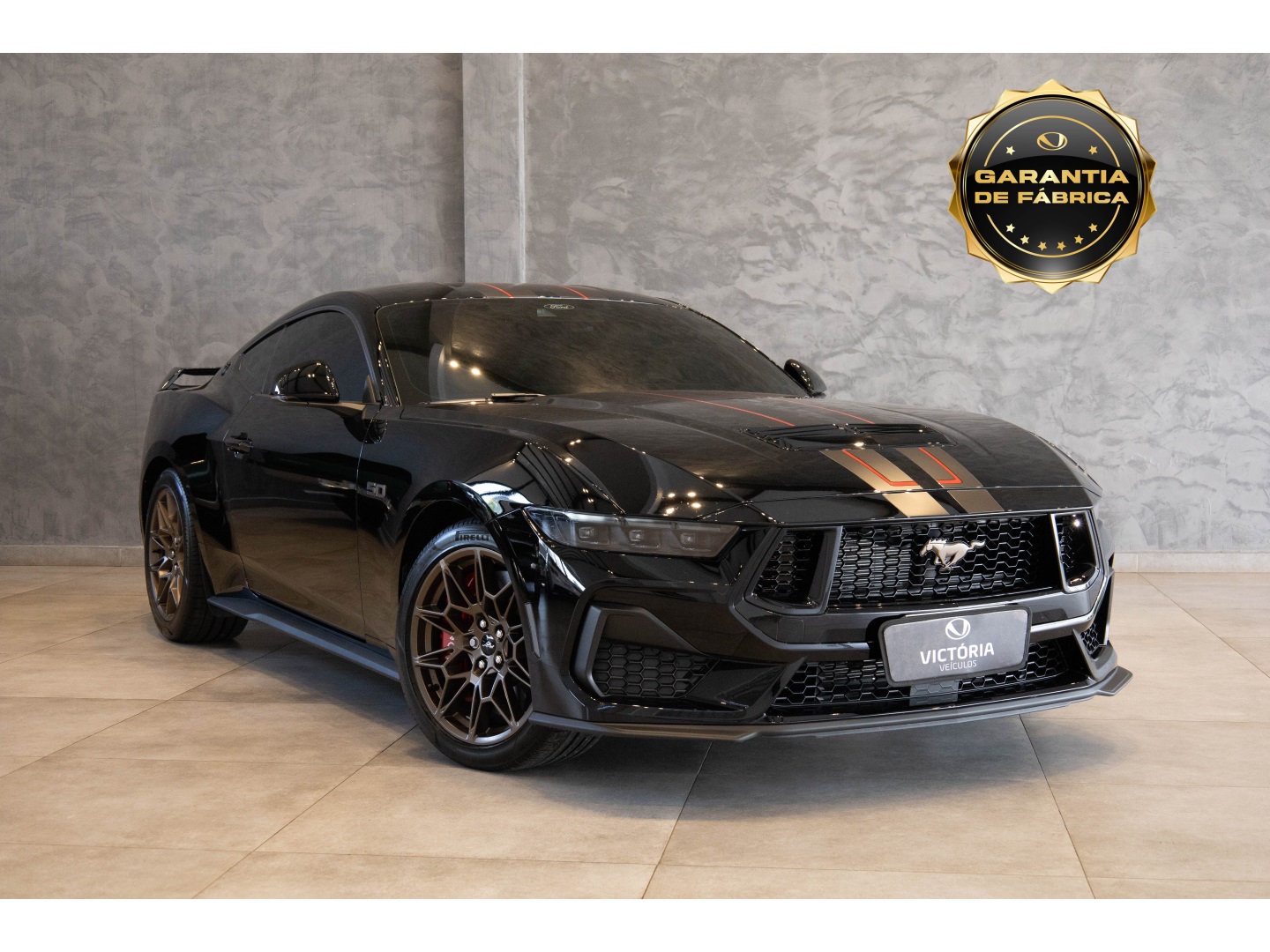 FORD MUSTANG