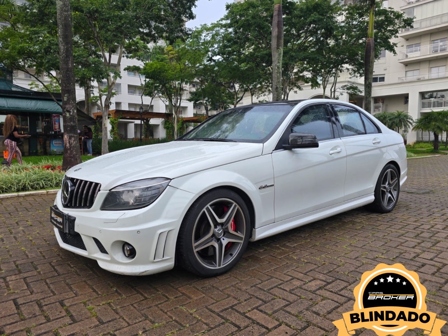 MERCEDES-BENZ C 63 AMG