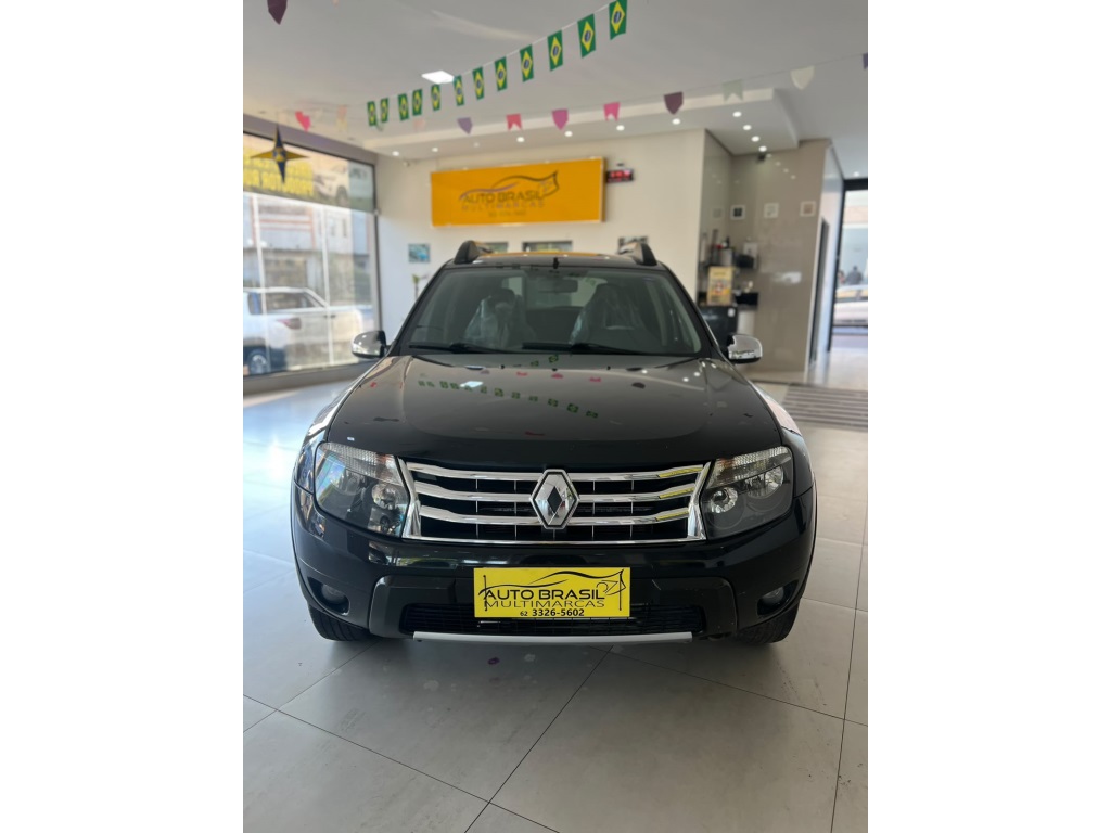 RENAULT DUSTER